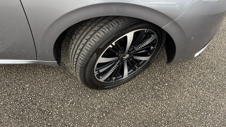 Peugeot 208 1.2 PureTech 82 Tech Edition 5dr [Start Stop] Petrol Hatchback